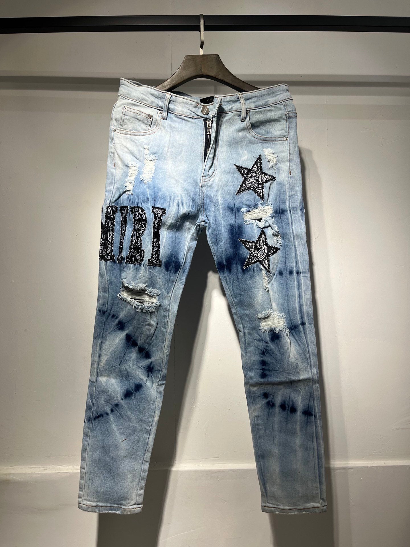 Amiri Jeans